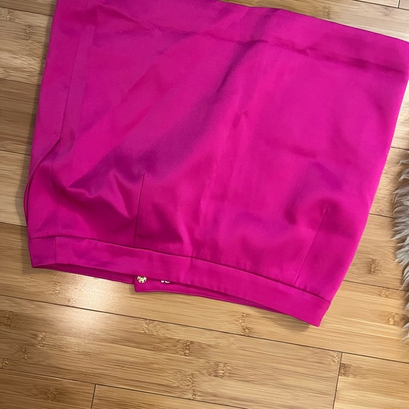 3 piece hot pink set, size 6-8 or L, fits more like a M, never worn - Picture 4 of 4